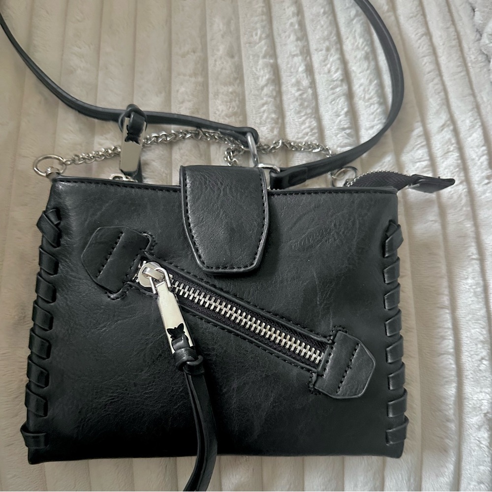 BCBGeneration Aubry Black Crossbody bag